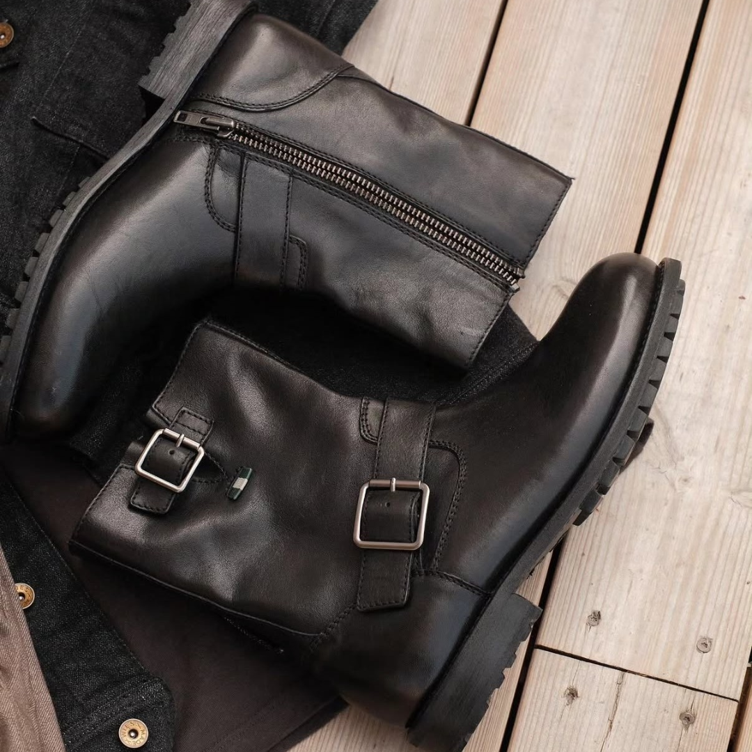 Juneau Men's Biker Boot left image