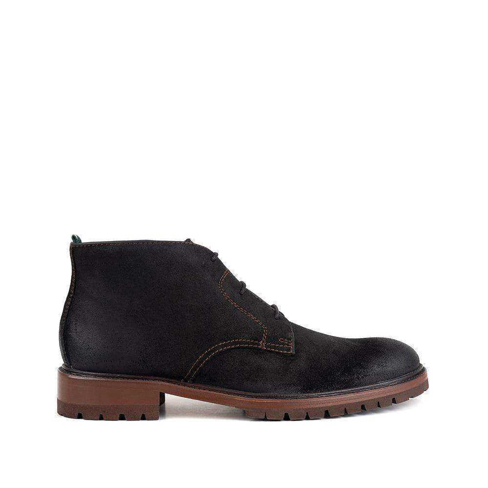 Chukka Boot in Suede | Milwaukee Boot Company display picture 2