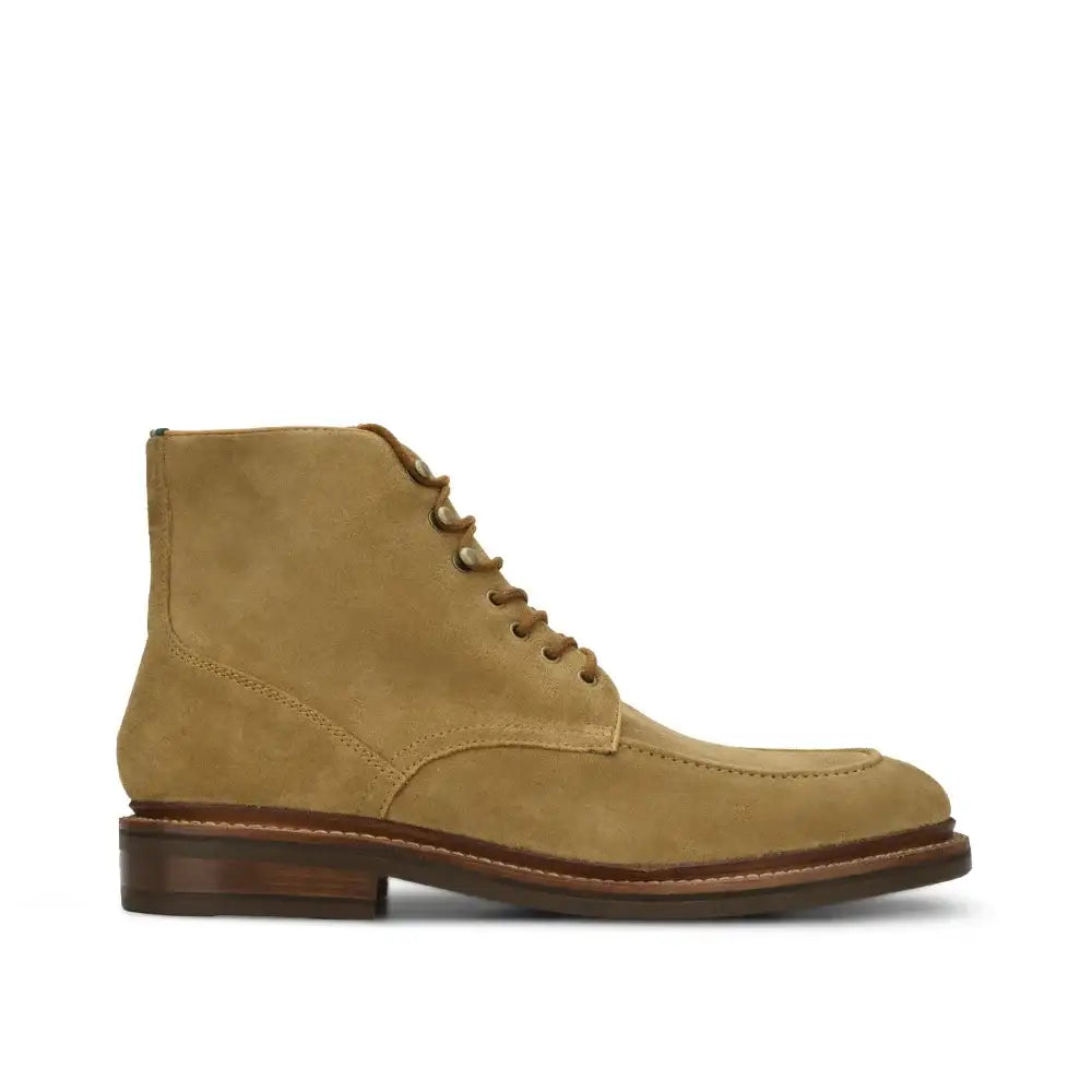 Men's Moc Toe Boot in Leather | Milwaukee Boot Company