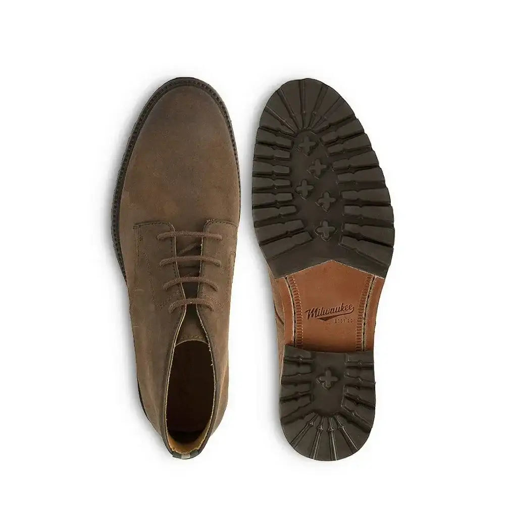 Chukka Boot in Suede | Milwaukee Boot Company display picture 1